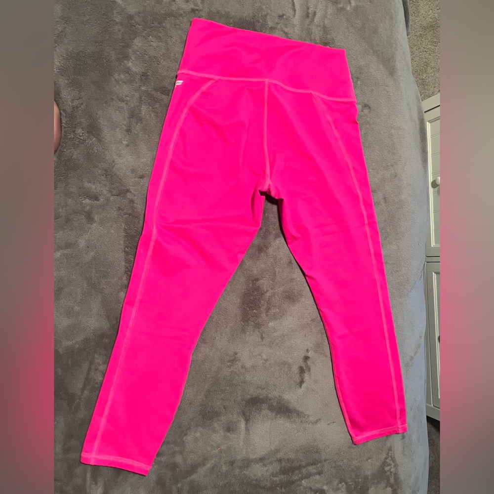 Fablectics Hot Pink Cropped Leggings